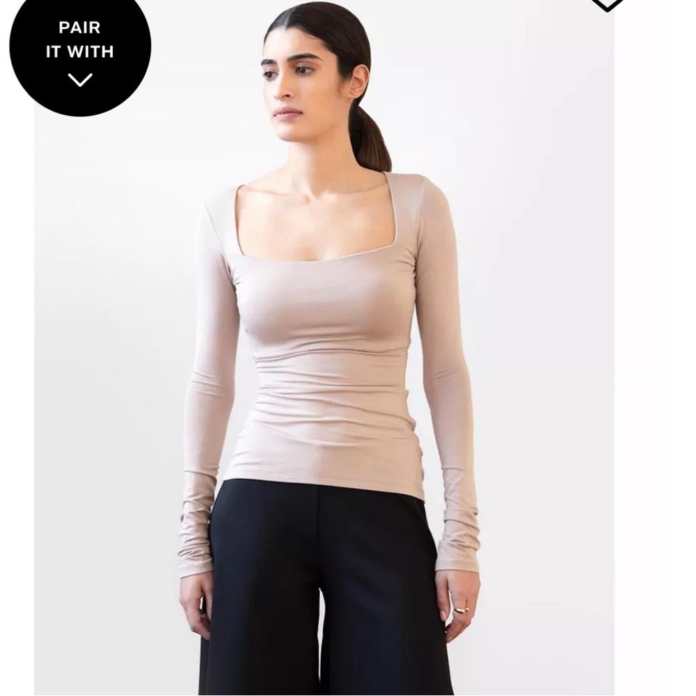 Marcella Yvonne top in Beige